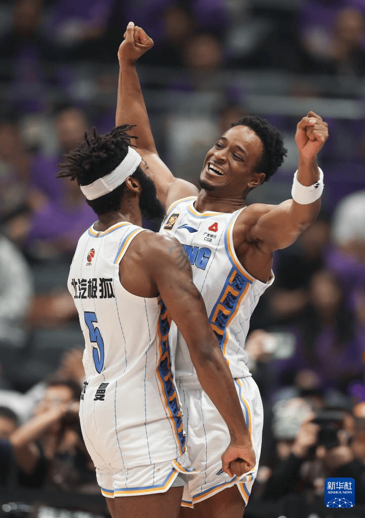 转折点！北京首钢门线救险；CBA常规赛赛后攻防权衡；目标明确；年轻球员得到机会的简单介绍